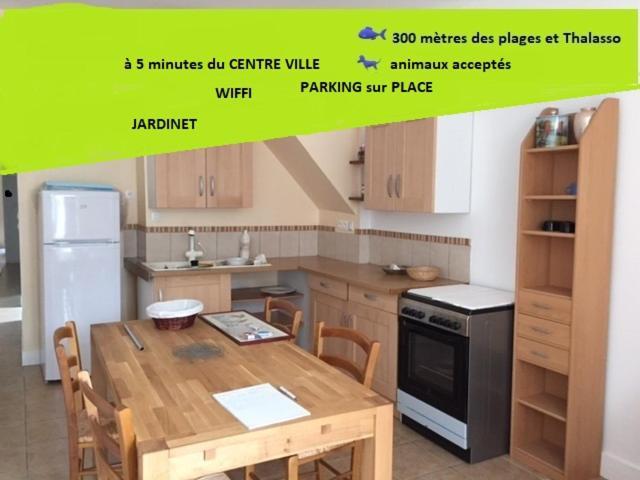 Holiday home Maison Situee A 300 Metres De La Thalasso De Et Des Plages